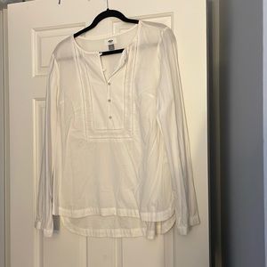 Women’s long sleeve white shirt